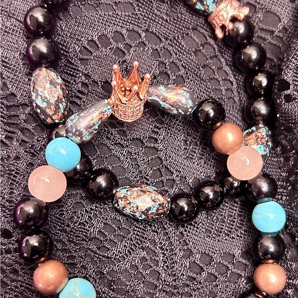 Elegant Black and Turquoise Beaded Bracelet with Crown Charm